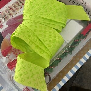 Louis Vuitton ribbon